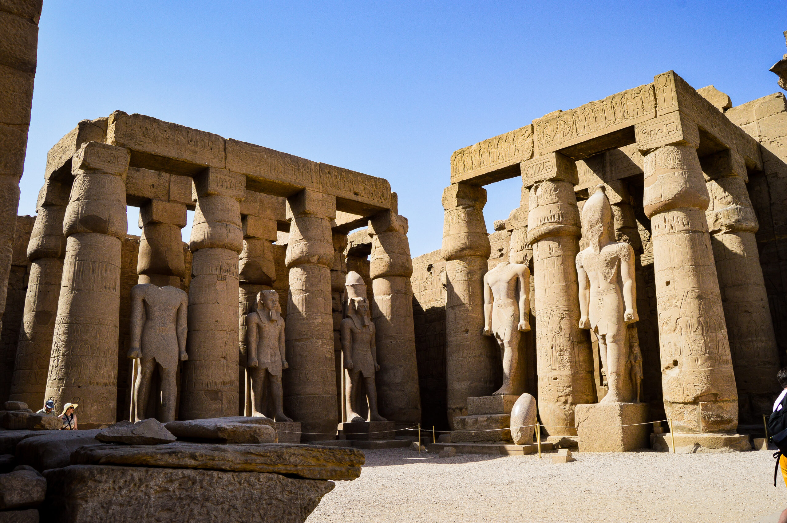 Ancient Egypt – Archaeologists Discover Evidence of Impossible Technology That Could Rewrite History